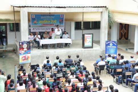 मतदाता जागरूकता साईकिल रैली का आयोजन, सीईओ ने दिखाया हरी झंडी, कलेक्टर, एसपी ने लगाई साईकिल दौड़ लोगो को मताधिकार का दिया संदेश 2 मतदाता