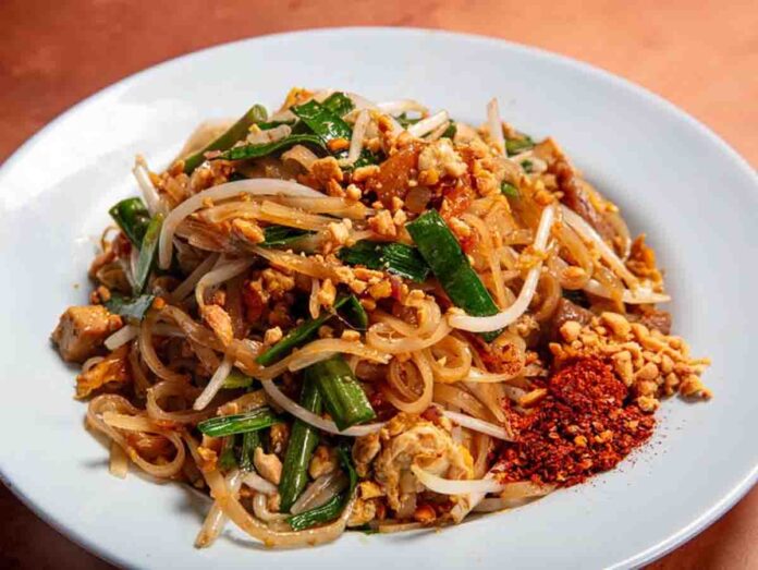 Make Pad Thai now in a