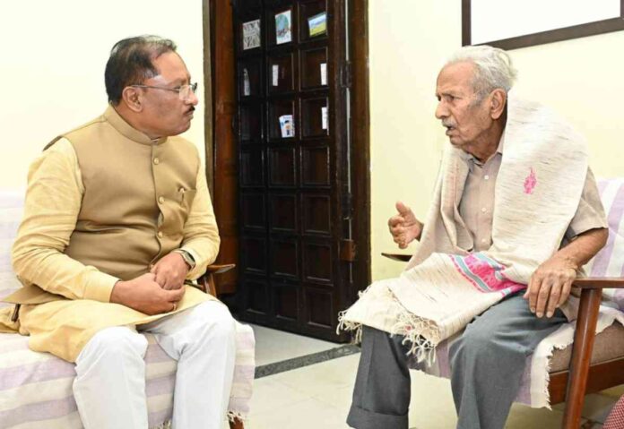 CM Sai met Vinod