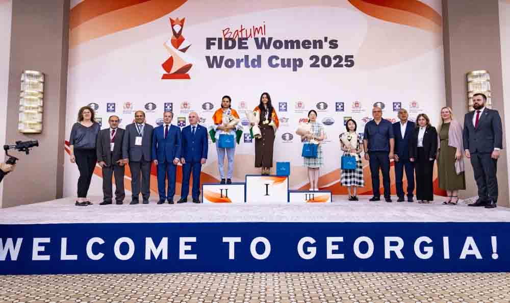 Women's Chess World Champion now : महिला चेस वर्ल्ड चैंपियन 2025 : 19 वर्षीय दिव्या देशमुख ने रचा इतिहास, पीएम मोदी ने दी बधाई