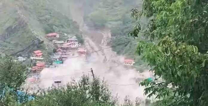 Cloud burst in Uttarkashi now