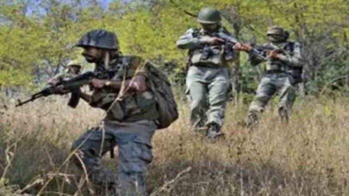 jharkhand chaibasa 10 lakh maoist encounter