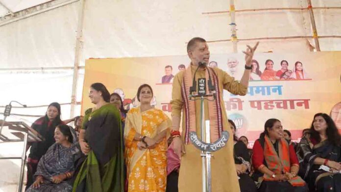 mahila morcha protest rahul gandhi now