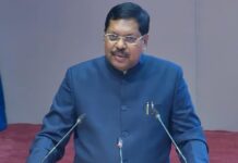 विदाई समारोह में CJI गवई का भावुक पल: “मेरे ऊपर फूल मत फेंको…” Last Day of SCs CJI