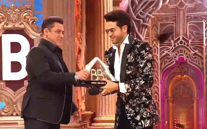 Bigg Boss 19 Gaurav Khanna now winner Bigg Boss 19 Gaurav Khanna now winner