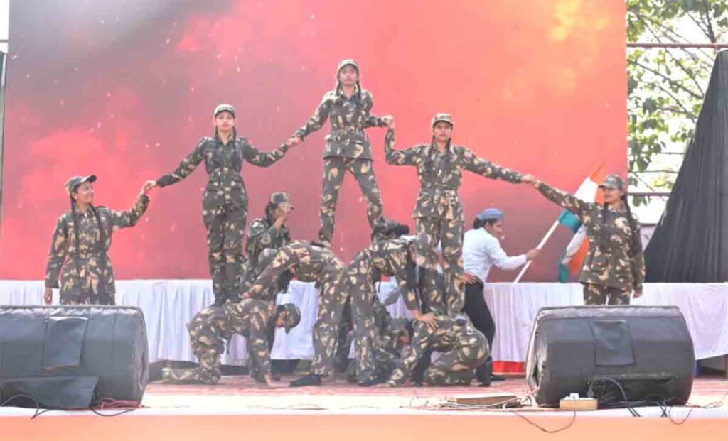 raipur loksabha vande mataram : 5 लाख कंठों से एक स्वर में वंदे मातरम, रायपुर लोकसभा क्षेत्र में अनूठा आयोजन 