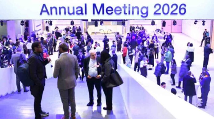 He Lifeng Visited Switzerland He Lifeng Visited Switzerland