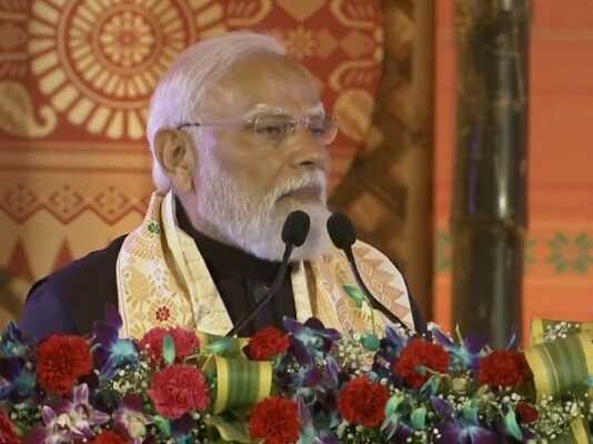 ‘बागुरुम्बा दोहो’ हमारी महान बोडो परंपरा का सम्मान देने का माध्यम, कांग्रेस ने कभी असम को अपना नहीं माना: पीएम मोदी PM Modi on 2 Days Assam Visit