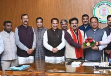 सभी के सहयोग से सफलतापूर्वक सम्पन्न हुआ विधानसभा बजट सत्र : मुख्यमंत्री ने सभी सदस्यों और अधिकारियों को दिया धन्यवाद CM Sai met Cabinet members and MLAs