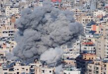 मिडिल ईस्ट तनाव के बीच भारत सरकार ने भारतीयों के लिए बनाया कंट्रोल रूम, हेल्पलाइन नंबर जारी किए Helpline Numbers for Indians who Stucked at Middle East