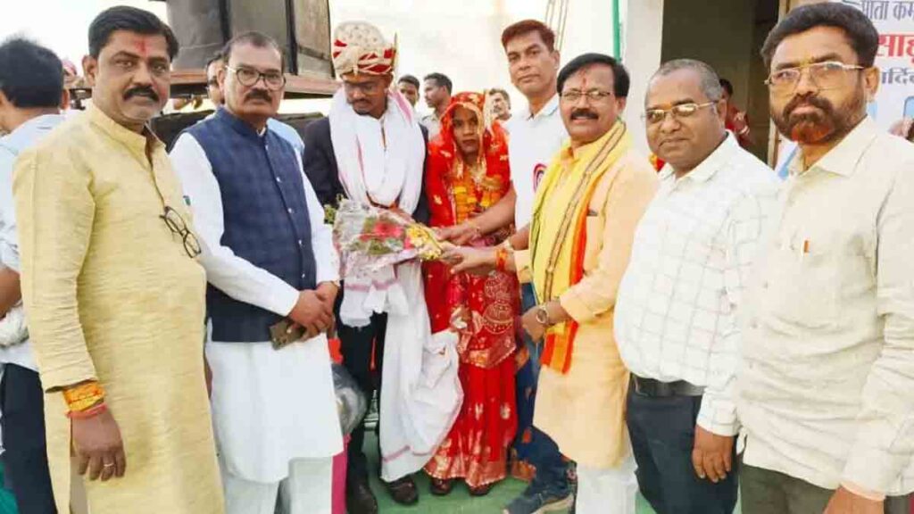 sahu samaj mata karma jayanti : साहू समाज का आयोजन: मां कर्मा जयंती पर 6 जोड़ों का सामूहिक विवाह