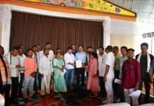 एनएमडीसी के शीर्ष नेतृत्व ने दंतेवाड़ा के पंचायत प्रमुखों से मुलाकात की, जल, बिजली और सड़कों पर कार्रवाई का दिलाया भरोसा CMD Meets panchayat Heads