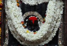 शिवनगरी काशी में विराजते हैं ‘बटुक भैरव’, प्रसाद में चढ़ता है टॉफी- बिस्किट और खिलौने, दर्शन से दूर होते संतान के कष्ट Divine Bhairavnath Temple