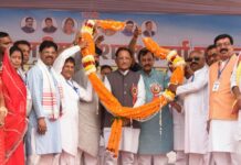 छत्तीसगढ़ में सामूहिक विवाह बना सामाजिक एकता का उत्सव, मुख्यमंत्री ने 13 नवदंपतियों को दिया आशीर्वाद Karma Mahotsav and Samuhik Vivah