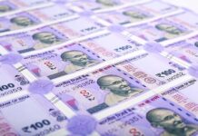 आरबीआई की समयसीमा से पहले डॉलर के मुकाबले रुपया हुआ मजबूत Rupee strengthens against dollar