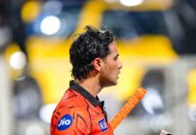 आईपीएल 2026: अभिषेक शर्मा पर लगा जुर्माना, अंपायर के फैसले पर जताई थी आपत्ति ipl 2026 abhishek sharma