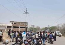 कोरबा में ट्रेलर से टक्कर में स्कूटी सवार की मौत, महिला घायल korba tez raftar kahar