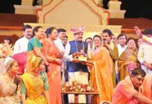 ‘मैंगो जत्रा’ में दिखी इंदौर की सांस्कृतिक एकता और किसान कल्याण की झलक mango jatra indores