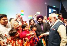 पीएम मोदी ने नीदरलैंड में भारतीय समुदाय के गर्मजोशी भरे स्वागत की झलकियां शेयर की pm modi shares