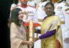 राष्ट्रपति मुर्मु ने अलका याग्निक, ममूटी समेत 65 हस्तियों को पद्म पुरस्कार प्रदान किए 65 Celebrities got Padma Award from President