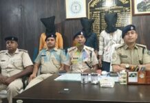 झारखंड में नशे के खिलाफ अभियान तेज, गोड्डा और चतरा में लाखों रुपए की ब्राउन शुगर के साथ चार तस्कर गिरफ्तार Big action against Drugs