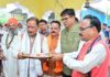 मुख्यमंत्री साय ने भिखमपुरा के पंचमुखी सिद्ध हनुमान मंदिर में की पूजा-अर्चना CM Sai at Bhikhampur Siddha Hanuman Mandir