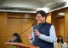 भारत की विकास रफ्तार तेज, यात्री वाहन बिक्री में जोरदार उछाल: पीयूष गोयल Minister Piyush Goyal on Yatri vahan Bazar