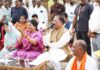 बरगद की छांव में सजी मुख्यमंत्री की चौपाल : सक्ती जिले के ग्राम ठठारी में ग्रामीणों से किया सीधा संवाद Sushasan Tihar 2026 at Sakti