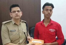 बिहार : मुंगेर पुलिस की बड़ी सफलता, ‘ऑपरेशन मुस्कान’ में 106 चोरी और गुम मोबाइल बरामद munger police