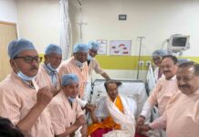 26 दिन बाद सोनम वांगचुक ने तोड़ा अनशन; जेपी नड्डा और जितेंद्र सिंह ने अस्पताल पहुंचकर तुड़वाया 26 din bad sonam wangchuk toda anshan