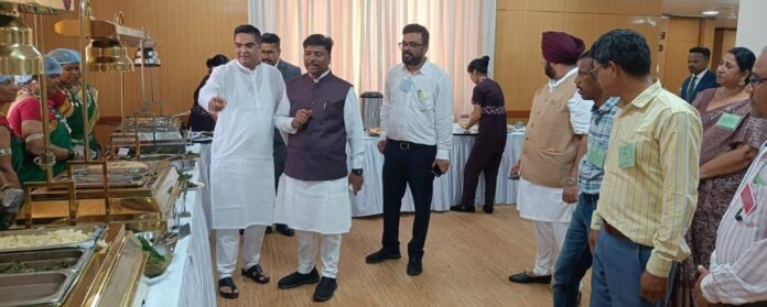 Abhujhmadhs Arak Chaval at Vidhansabha Abhujhmadhs Arak Chaval