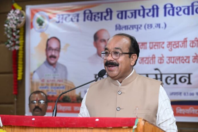 Deputy CM Sao at Student