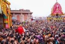 जगन्नाथ पुरी रथ यात्रा : बारिश भी लाखों श्रद्धालुओं के उत्साह को कम नहीं कर सकी Jagannath Rath Yatra 2026
