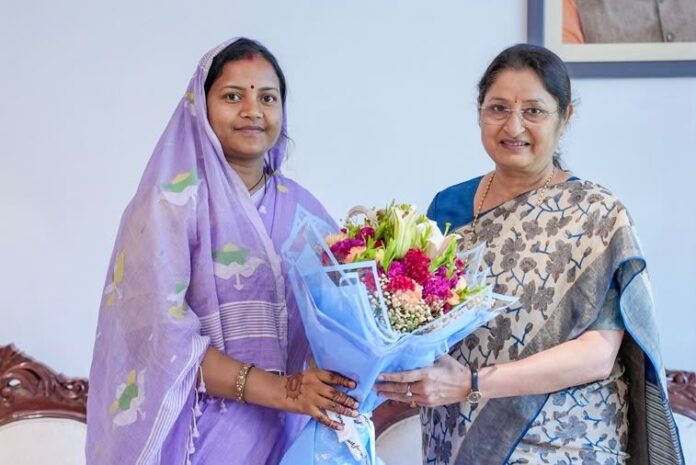 Minister Laxmi Rajwade met Central Minister Annapurna Devi Minister Laxmi Rajwade met Central Minister Annapurna Devi