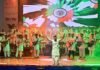 ‘आजादी की धुन’ में गूंजा देशभक्ति का संगीत, 100 कलाकारों की सामूहिक प्रस्तुति ने जीता रायपुरवासियों का दिल Azaadi Ki Dhun – A Patriotic Concert by a 100-Piece Band: