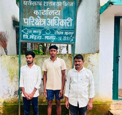 Strict action against wildlife smugglers Strict action against wildlife smugglers