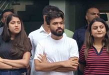 ‘कॉकरोच जनता पार्टी’ ने राष्ट्रीय कार्यकारिणी का किया ऐलान, अगले छह महीनों में देशभर में संगठन का विस्तार cockeroch janta parti
