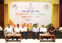 नशे के खिलाफ लड़ाई में परिवार, समाज और मीडिया की साझी भूमिका जरूरी nashe ke khilaf ladai