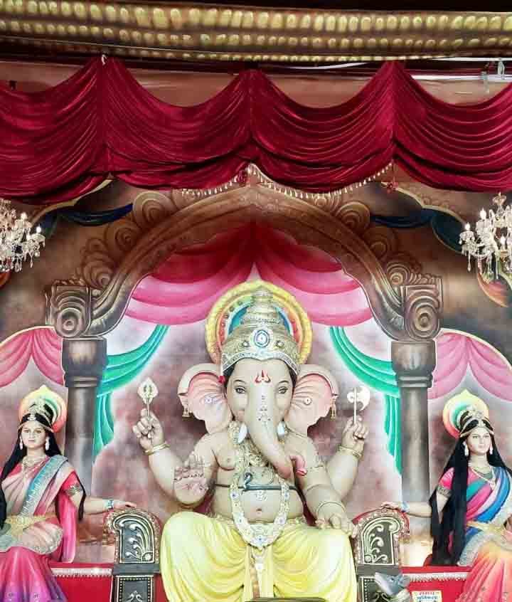 गणेश उत्सव के रंग में रंगा रायपुर, आकर्षक झांकियां बनीं श्रद्धालुओं के आकर्षण का केंद्र;कई जगह लगा जाम 7 ganesh utsav : गणेश उत्सव के रंग में रंगा रायपुर, आकर्षक झांकियां बनीं श्रद्धालुओं के आकर्षण का केंद्र;कई जगह लगा जाम