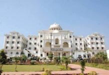 रायपुर के 10 जोन में लगेंगे 160 हाईटेक कैमरे: सड़क पर कचरा फेंकने वालों पर होगी कार्रवाई Raipur ke 10 Zone me lagenge 160 Camera