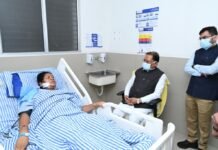मुख्यमंत्री साय ने विधायक श्रीमती रायमुनी भगत का जाना कुशलक्षेम : शीघ्र स्वास्थ्य लाभ की कामना की CM Sai met MLA Raimuni at Hospital