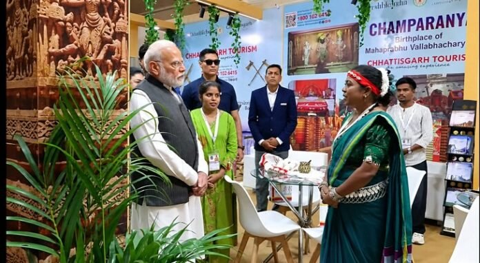 Hina met PM Modi