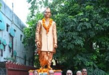 नशा मुक्त भारत के संकल्प के साथ राज्यपाल डेका ने की पदयात्रा Nasha Mukt Bharat
