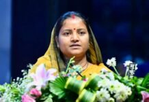पीएमजीएसवाई की बदहाल सड़कों पर मंत्री श्रीमती लक्ष्मी राजवाड़े सख्त PMGSY ki badhal sadak